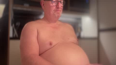 Mark online show from December 9, 6:03 pm