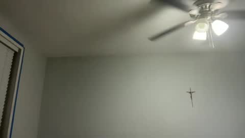 Snapshot of mark23803635 chatting on December 5, 10:23 pm Mark23 online show from December 5, 10:23 pm