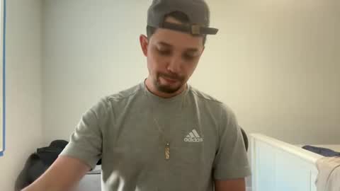 Snapshot of mark23803635 chatting on December 8, 7:32 pm Mark23 online show from December 8, 7:32 pm