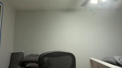 Snapshot of mark23803635 chatting on February 22, 1:00 am Mark23 online show from February 22, 1:00 am