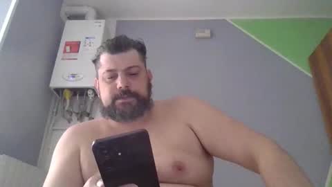 Snapshot of mark2985555 chatting on May 2, 9:47 am mark2985555 online show from May 2, 9:47 am