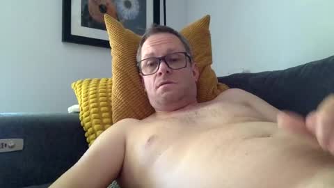 Snapshot of mark32571 chatting on June 22, 10:01 am Little Mark online show from June 22, 10:01 am