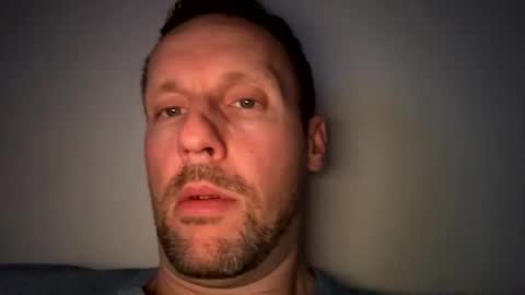 Mark online show from December 17, 10:27 pm