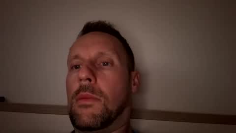 Mark online show from February 25, 4:49 pm