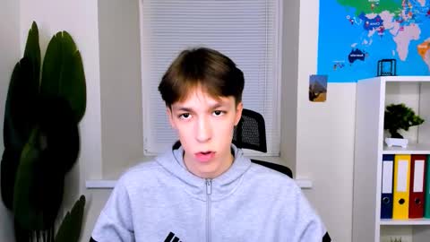 Mark online show from October 25, 3:29 pm