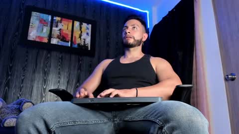 Mark Buffet  online show from February 3, 3:49 pm