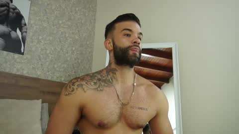 Mark online show from February 9, 9:17 pm