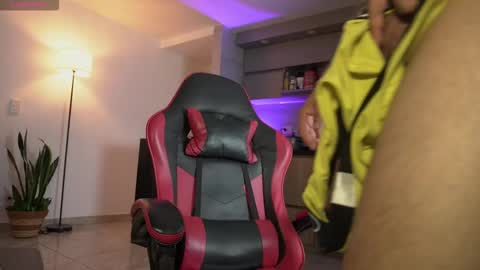 Mark online show from March 18, 12:36 am