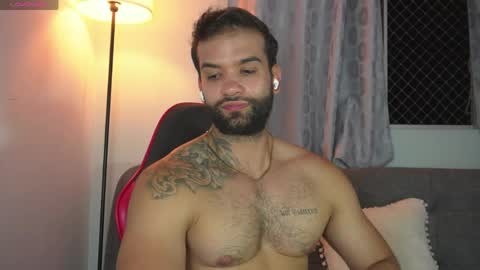 Mark online show from June 1, 11:50 pm