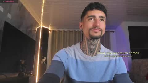 Snapshot of mark_kamper chatting on October 29, 11:39 pm  mark kamper  online show from October 29, 11:39 pm