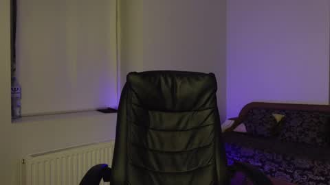 Snapshot of mark_karson chatting on February 12, 6:25 pm MARK KARSON online show from February 12, 6:25 pm