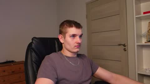 Snapshot of mark_karson chatting on February 19, 6:15 pm MARK KARSON online show from February 19, 6:15 pm