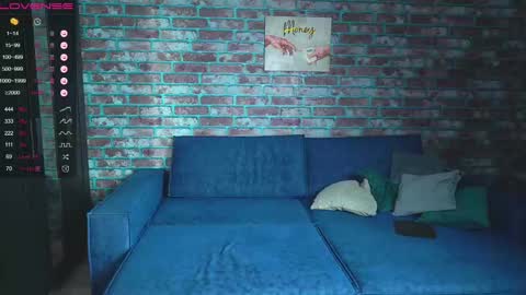 Mark online show from February 13, 2:56 am