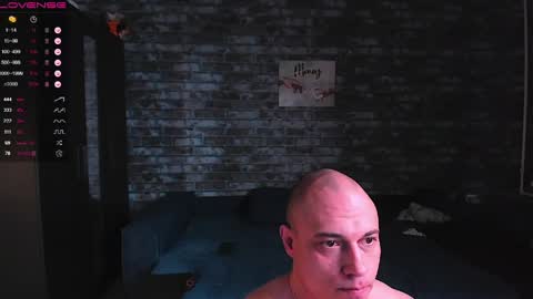 Mark online show from April 17, 2:14 am