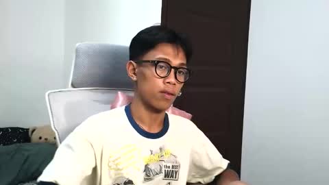 markanthony54 online show from April 2, 1:31 pm