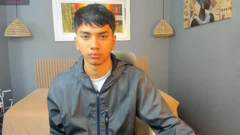 markbowie online show from September 10, 11:32 am