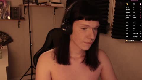 Mark online show from February 28, 7:56 pm