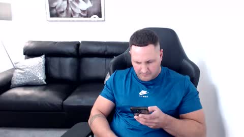 Snapshot of marko66999 chatting on September 15, 3:01 pm Master online show from September 15, 3:01 pm