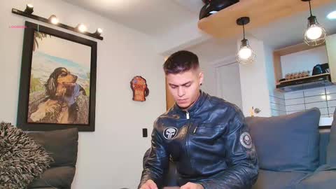 Snapshot of marko_toro__ chatting on October 22, 2:56 am Sebastian online show from October 22, 2:56 am