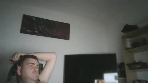 Snapshot of markoluggin chatting on May 23, 3:45 am markoluggin online show from May 23, 3:45 am