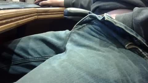 Snapshot of markpanier chatting on December 7, 2:09 am markpanier online show from December 7, 2:09 am