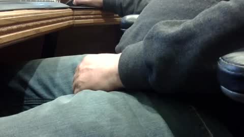 Snapshot of markpanier chatting on February 26, 3:32 am markpanier online show from February 26, 3:32 am