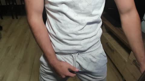 Snapshot of marktison chatting on December 17, 8:01 am Tison online show from December 17, 8:01 am