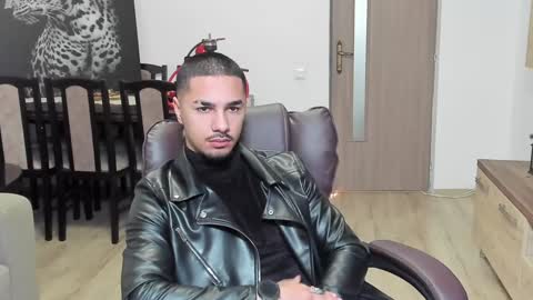 Snapshot of marktison chatting on December 22, 9:11 am Tison online show from December 22, 9:11 am