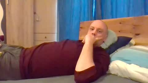 markus_7 online show from December 2, 9:14 am