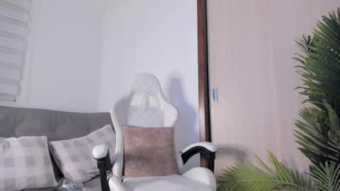 markus... Y online show from December 14, 11:01 pm