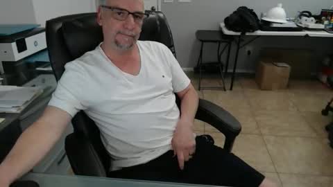 Snapshot of marky0029 chatting on May 17, 8:49 pm marky0029 online show from May 17, 8:49 pm