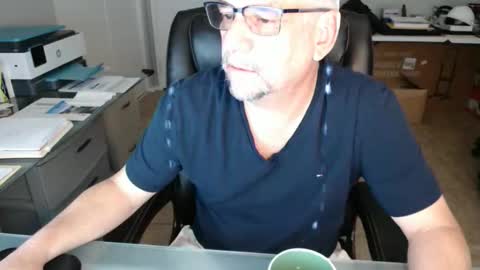 Snapshot of marky0029 chatting on May 24, 3:50 pm marky0029 online show from May 24, 3:50 pm