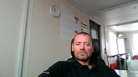 Snapshot of markyhowudoin chatting on October 17, 10:51 am markyhowudoin online show from October 17, 10:51 am
