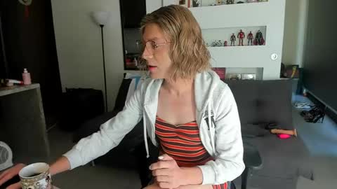 marla85 online show from July 12, 1:46 pm