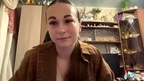 Snapshot of marlenahuit chatting on July 11, 9:38 pm Lena online show from July 11, 9:38 pm