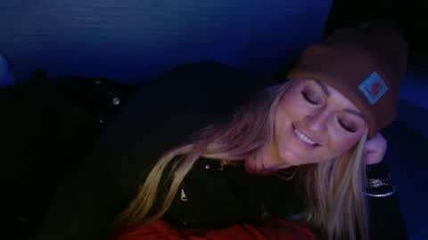 Snapshot of marleyford898 chatting on December 31, 8:59 am marleyford898 online show from December 31, 8:59 am