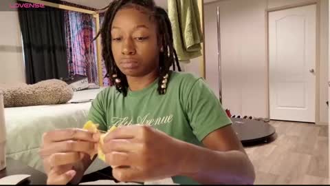 Snapshot of marleymadness9 chatting on September 30, 12:21 pm MarleyAquafina online show from September 30, 12:21 pm