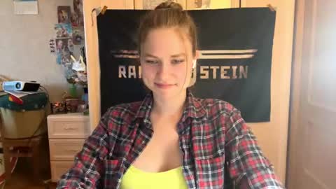 Codi online show from July 7, 5:28 pm