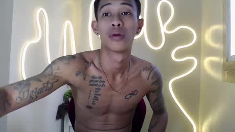 marlmoreno10 online show from January 13, 3:34 am