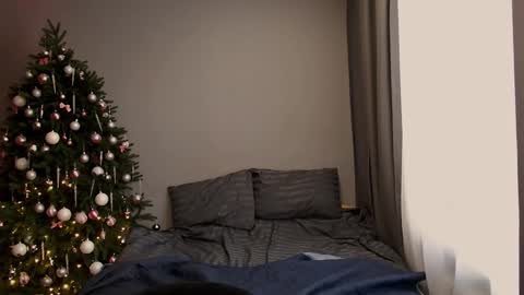 Snapshot of marmaladeki chatting on December 17, 8:45 am marmaladeki online show from December 17, 8:45 am