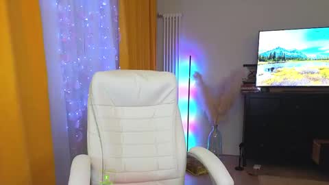 Alena online show from February 25, 10:50 pm