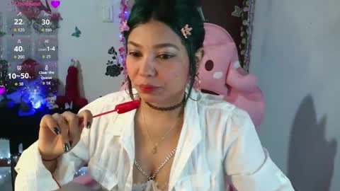 Snapshot of maron_baez chatting on May 9, 1:44 am maron online show from May 9, 1:44 am