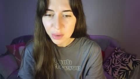 Mary online show from November 30, 8:18 am