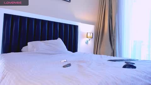 Mari online show from November 30, 7:01 am