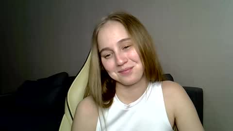 marryvi online show from February 24, 4:38 pm