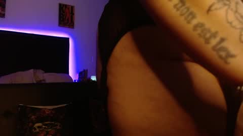 Snapshot of mars_in_pisces7 chatting on May 21, 12:50 am Mars online show from May 21, 12:50 am