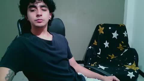 Snapshot of mars_miller chatting on December 21, 11:56 pm Mars online show from December 21, 11:56 pm