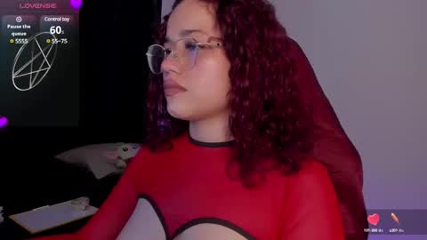 Snapshot of marsdoll chatting on February 17, 7:53 pm Marsdoll online show from February 17, 7:53 pm