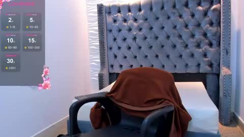 MARSHALL online show from April 14, 2:56 pm