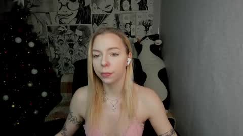 Martha Cameron online show from December 19, 8:55 pm